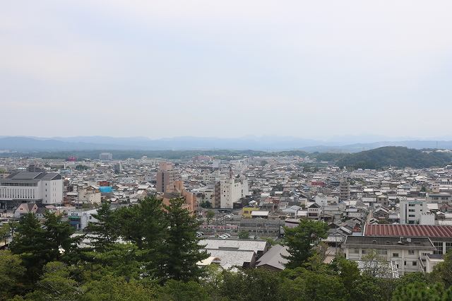 伊賀上野城 天守からの眺め.
