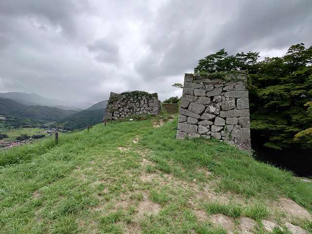 津和野城 太鼓丸(遠景)