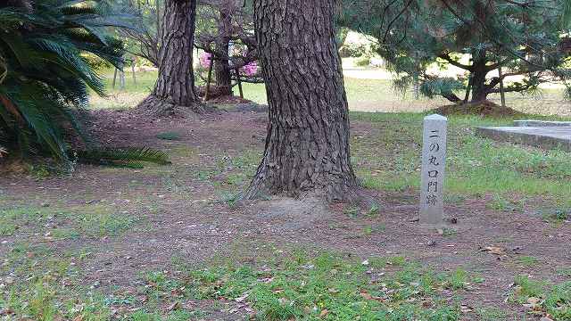 吉田城 二の丸口門跡03