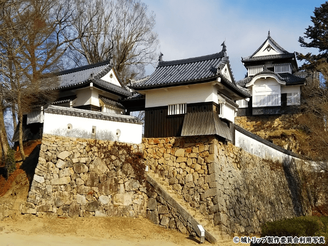 備中松山城 五の平櫓と六の平櫓
