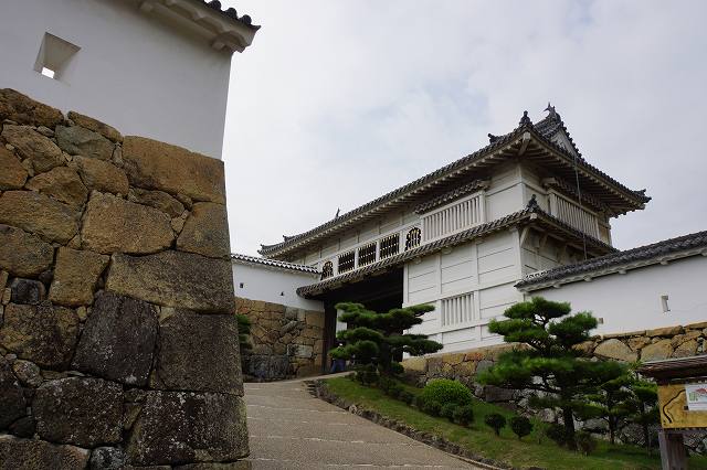 姫路城 菱の門