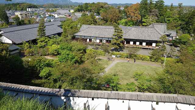 掛川城 二の丸御殿(掛川城天守から見た)