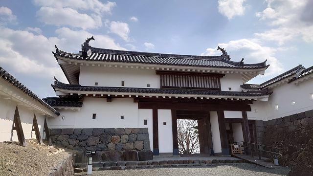 白石城_大手二ノ御門05