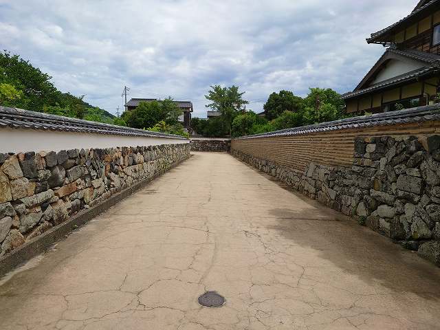萩城 堀内鍵曲の土塀