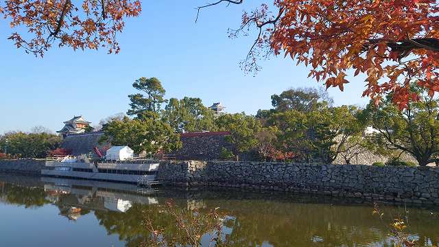 岡山城_全体俯瞰(本丸内堀西側)03