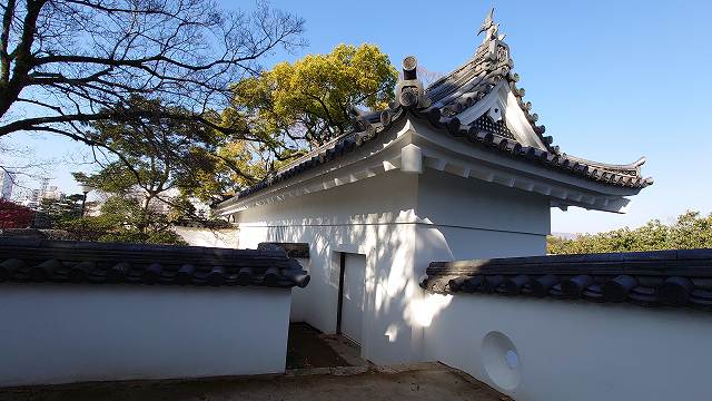 岡山城_廊下門01