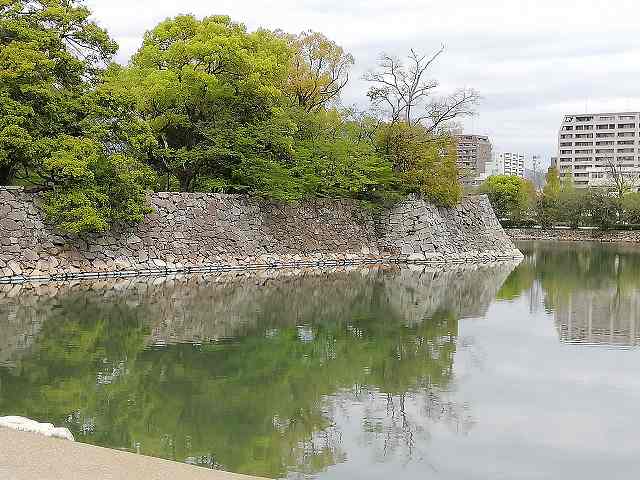 広島城 内堀(北東側)