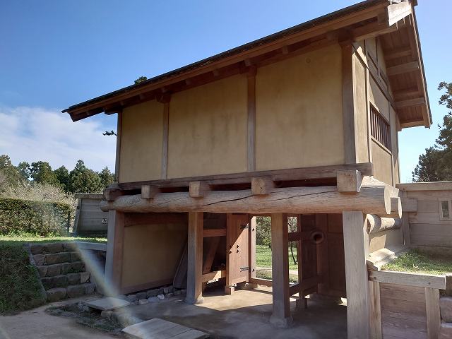 箕輪城 郭馬出門(馬出内部からの眺め)
