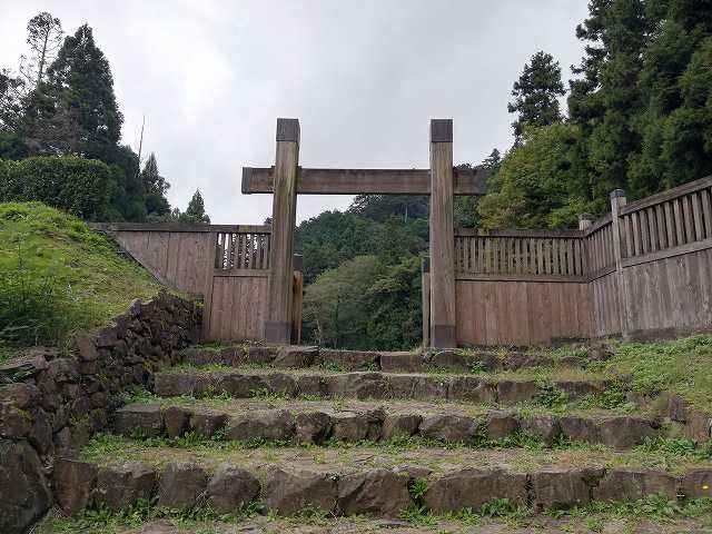 八王子城 御主殿跡の台所門(冠木門)
