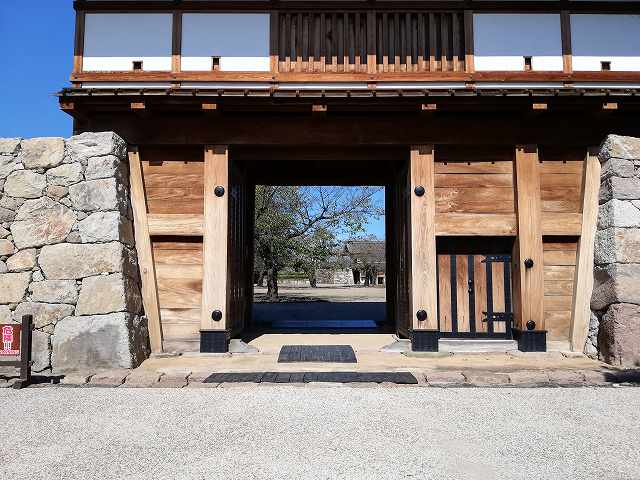 松代城 太鼓門から見た本丸