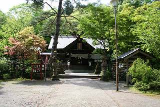 春日山城 春日山神社