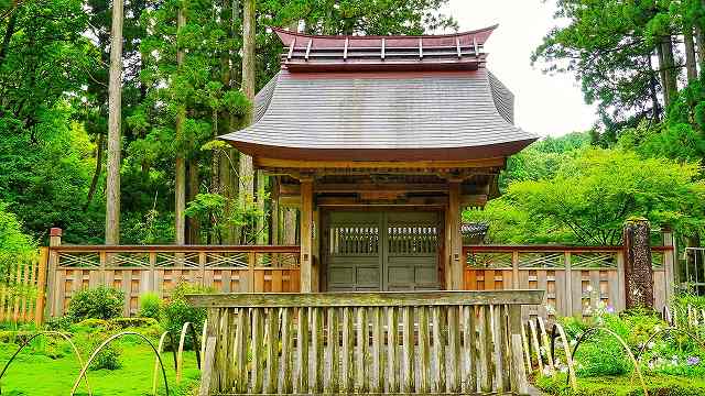 春日山城 搦手門(林泉寺惣門)