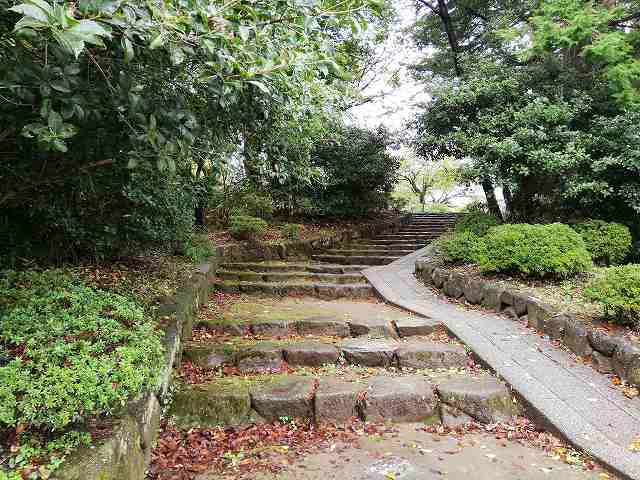 高岡城 小竹藪丸入口