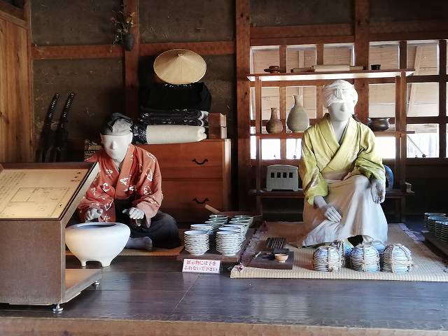一乗谷朝倉氏遺跡 復元町並 町人小屋内部