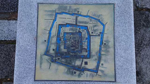 駿府城_見取り図（石板）1