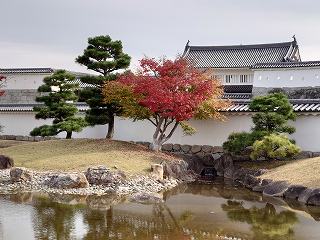 赤穂城 二之丸庭園と本丸櫓門