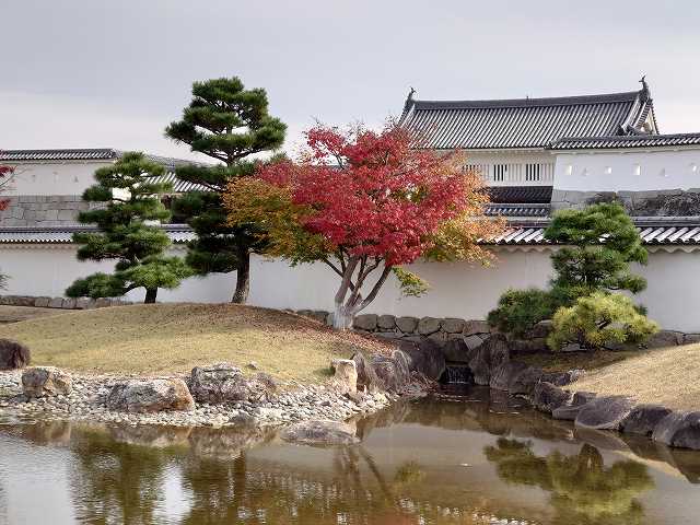 赤穂城 二之丸庭園と本丸櫓門