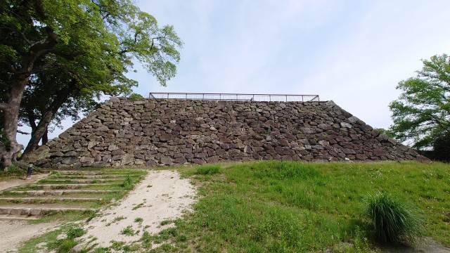 福岡城_天守台34(本丸の再南端から見た)