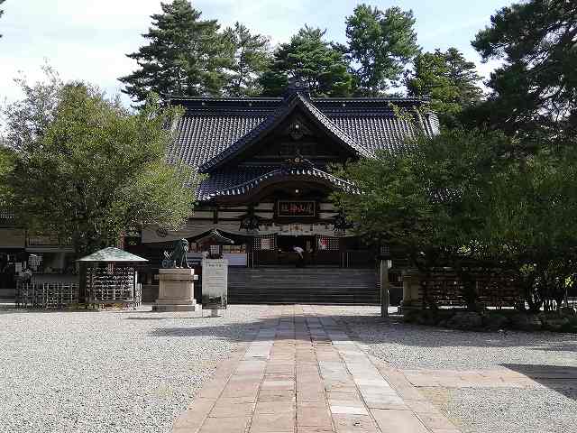 尾山神社 本殿